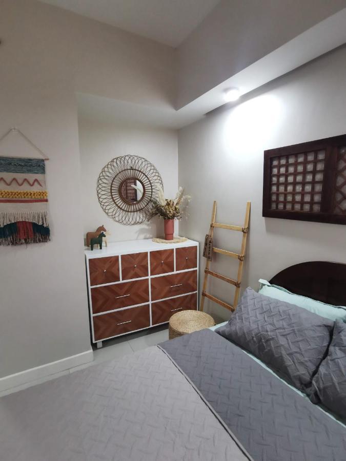 Baseline Premier - Studio With Mountain View Cebu Stadt Exterior foto