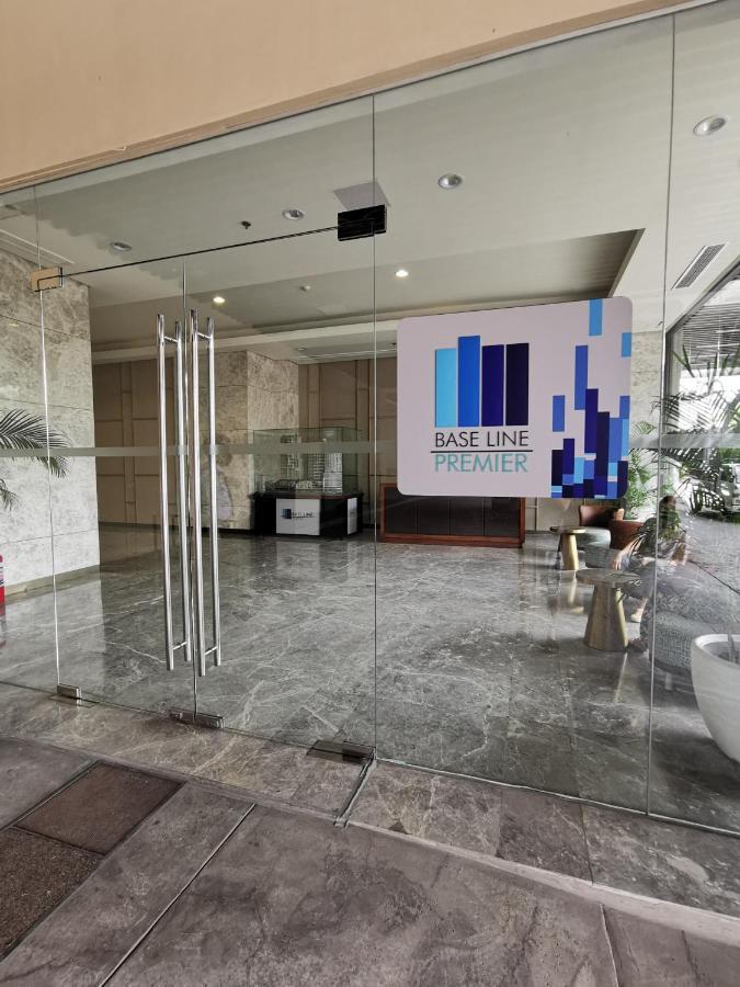 Baseline Premier - Studio With Mountain View Cebu Stadt Exterior foto